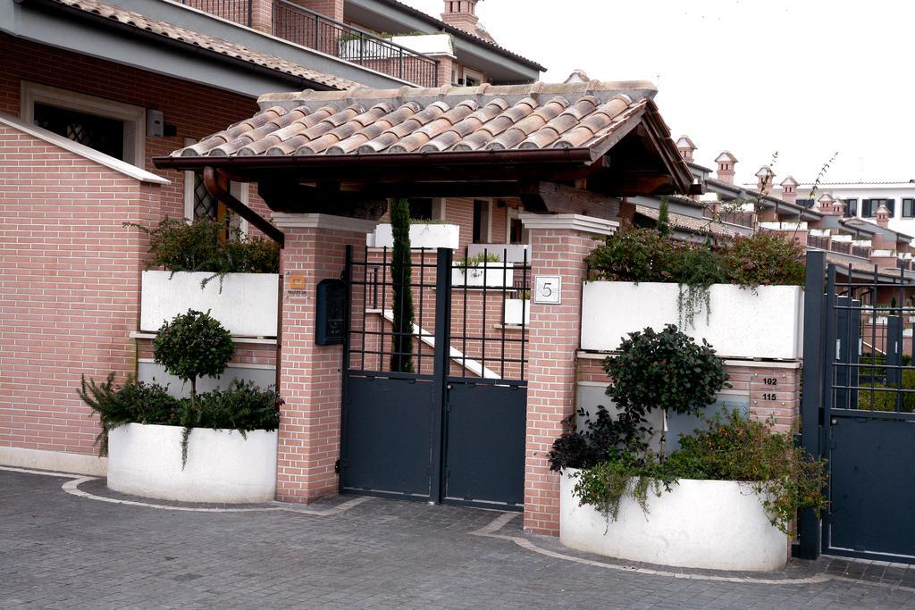 Domus Anagnina Villa Ciampino Exteriör bild